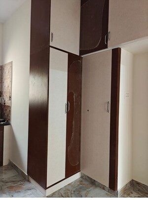 Furnished Amenities in 2 BHK Villa at Bathlapalli – for Sale