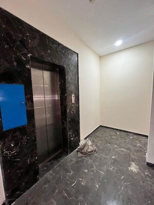 Lift in 5 BHK Apartment at Dasnac The Jewel, Sector 75 – for Rent