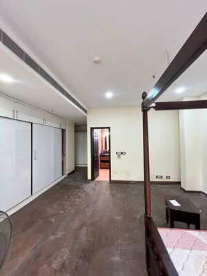 Master Bedroom in 5 BHK Apartment at Dasnac The Jewel, Sector 75 – for Rent