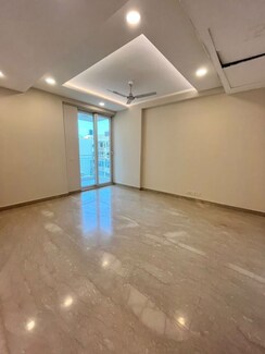4 BHK +Apartment For Rent in Ambience Tiverton