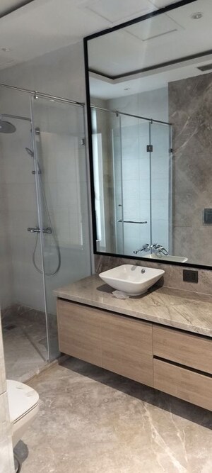 Bathroom in 4 BHK Apartment at Ambience Tiverton, Sector 50 – for Rent