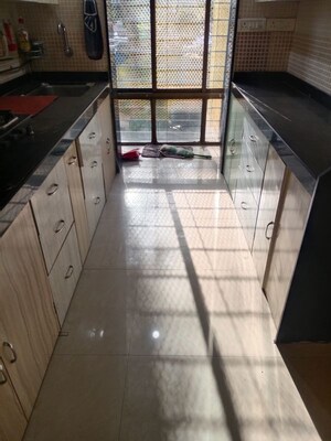 2 BHK Apartment For Rent in Mahavir Kalpavruksha, Ghodbunder Road