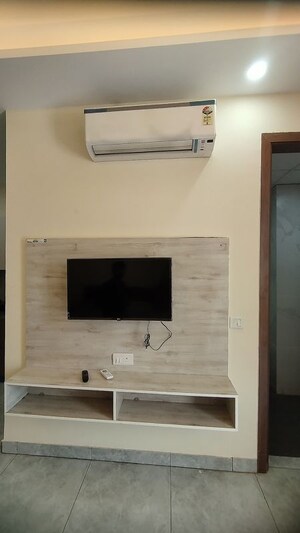 Furnished Amenities in 1 RK Builder Floor at EWS Flats, Sector 47 – for Rent