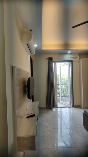 Building Lobby in 1 RK Builder Floor at EWS Flats, Sector 47 – for Rent