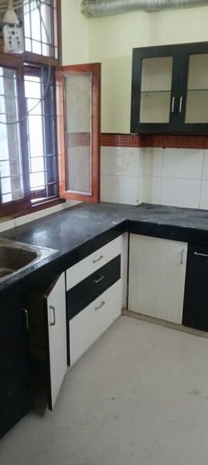Kitchen in 3 BHK Apartment at Kuldhara Royal Retreat, Vaishali Nagar – for Rent