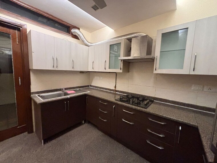 Kitchen, greater kailash i 3 Bedroom 200 Sq.Yd. Builder Floor In Greater Kailash I Delhi 10709436