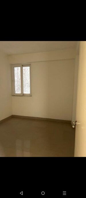Room in 4 BHK Apartment at Emaar Emerald Floors Premier, Sector 65 – for Sale
