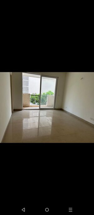 Room in 4 BHK Apartment at Emaar Emerald Floors Premier, Sector 65 – for Sale