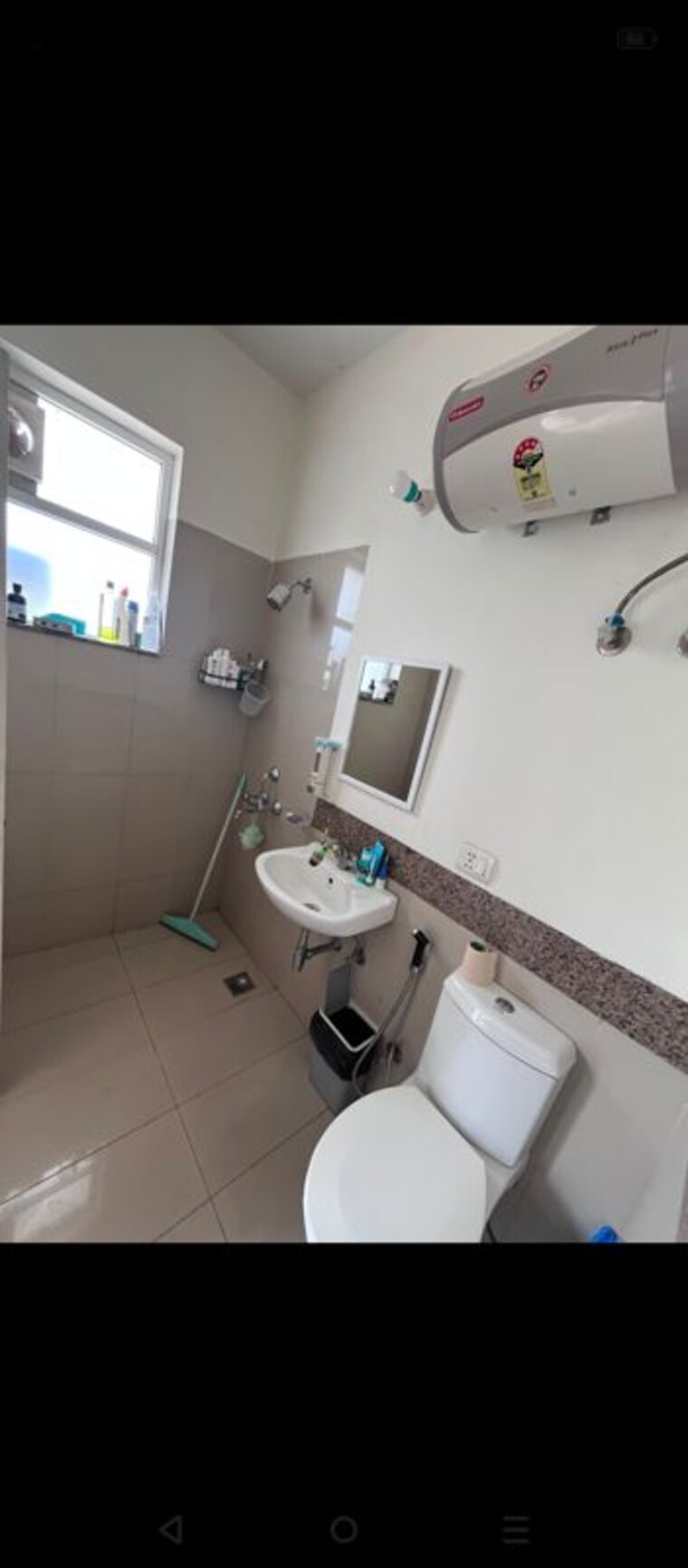 Team Area, emaar-emerald-floors-premier 4 Bedroom 1975 Sq.Ft. Apartment In Sector 65 Gurgaon 10709472