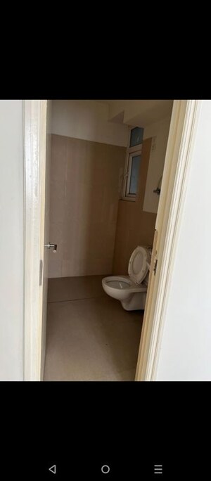 Bathroom in 4 BHK Apartment at Emaar Emerald Floors Premier, Sector 65 – for Sale