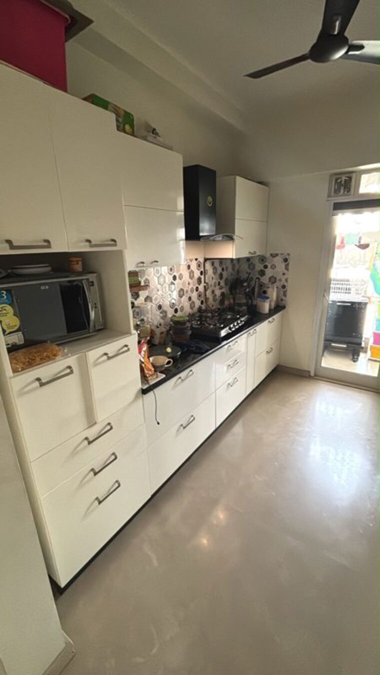 Kitchen, godrej-the-trees 2.5 Bedroom 900 Sq.Ft. Apartment In Vikhroli East Mumbai 10709512
