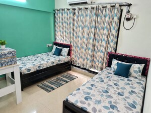 Bedroom in  Pg at Fourways Kamal Hira, Santacruz East – for Rent