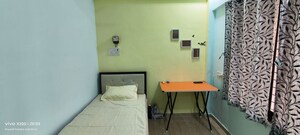 Room in  Pg at Fourways Kamal Hira, Santacruz East – for Rent