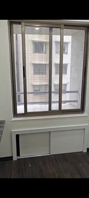 Room in 1.5 BHK Apartment at Lodha Eternis, Andheri East – for Rent