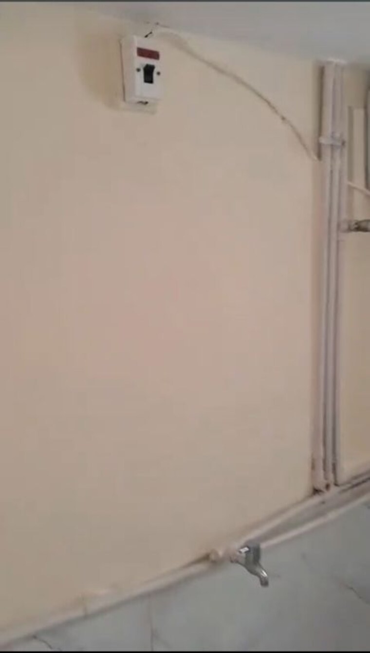 Room, gurukripa-chs-dadar-west 1 Bedroom 400 Sq.Ft. Apartment In Dadar West Mumbai 10709606