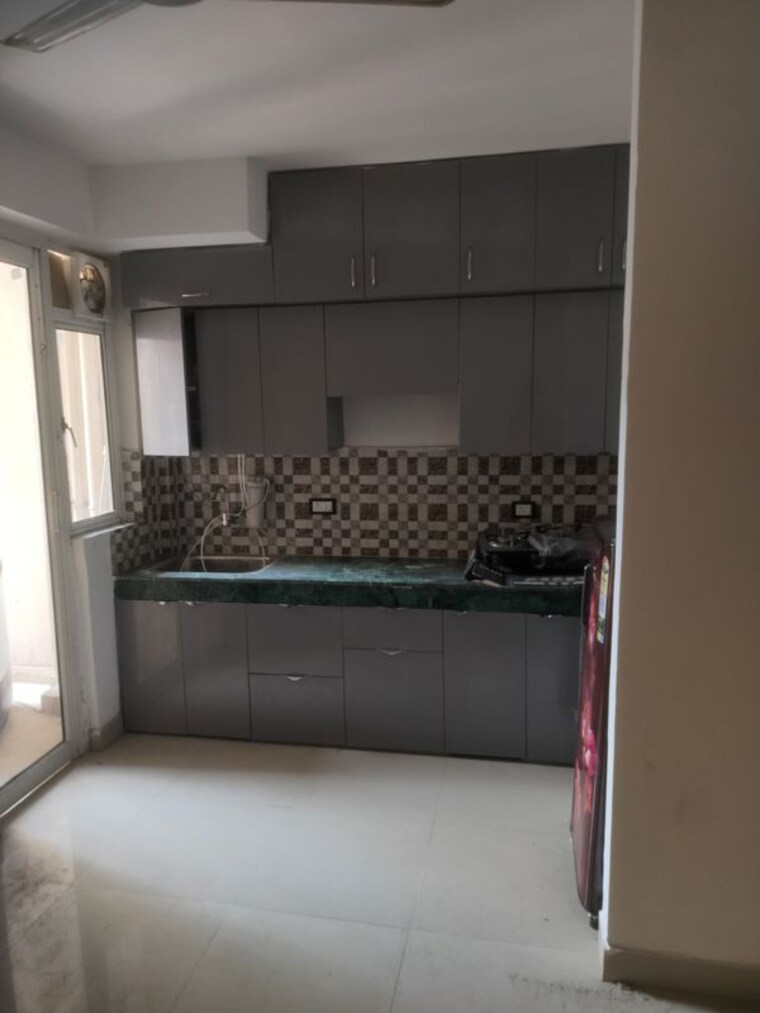Kitchen, sector 108 1 Bedroom 350 Sq.Ft. Apartment In Sector 108 Gurgaon 10709602