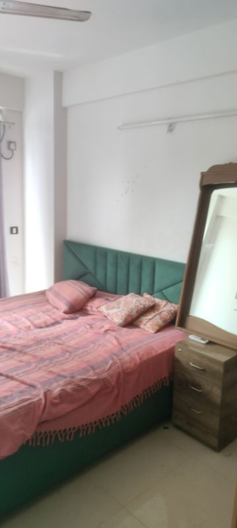 Bedroom, sector 108 1 Bedroom 350 Sq.Ft. Apartment In Sector 108 Gurgaon 10709602