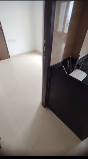 Team Area in 2 BHK Apartment at Ishan CHS Matunga, Matunga East – for Rent