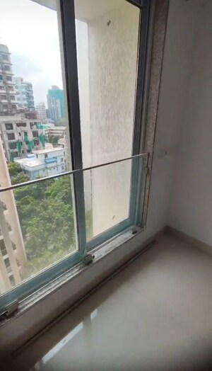 Balcony in 2 BHK Apartment at Ishan CHS Matunga, Matunga East – for Rent