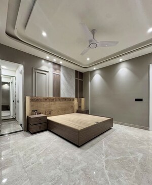 Living Room in 3 BHK Builder Floor at New Industrial Township 5 – for Rent