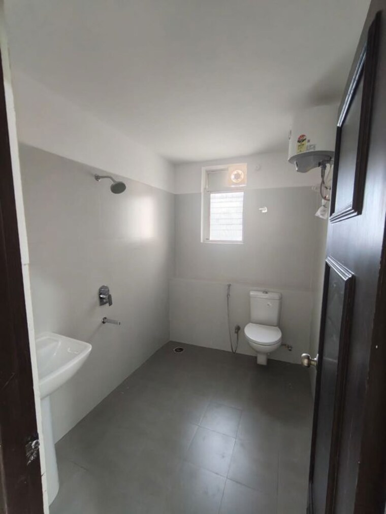 Bathroom, aditya-capitol-heights 3 Bedroom 2160 Sq.Ft. Apartment In Hi Tech City Hyderabad 10709643