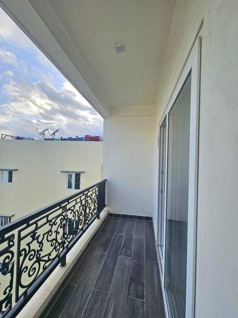 Balcony, prestige-lavender-fields 4 Bedroom 2514 Sq.Ft. Apartment In Varthur Bangalore 10709681