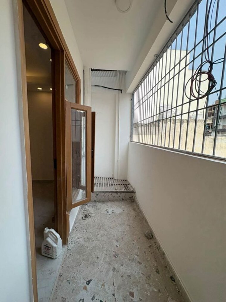undefined, chattarpur 2 Bedroom 950 Sq.Ft. Apartment In Chattarpur Delhi 10709677