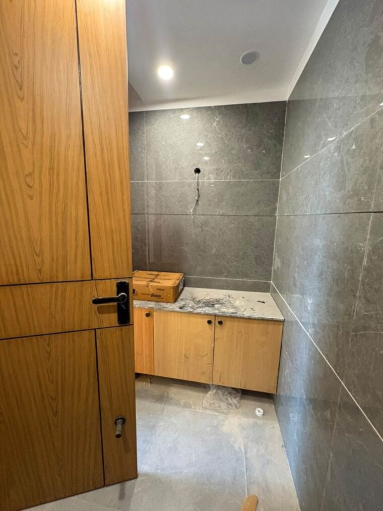 undefined, chattarpur 2 Bedroom 950 Sq.Ft. Apartment In Chattarpur Delhi 10709677