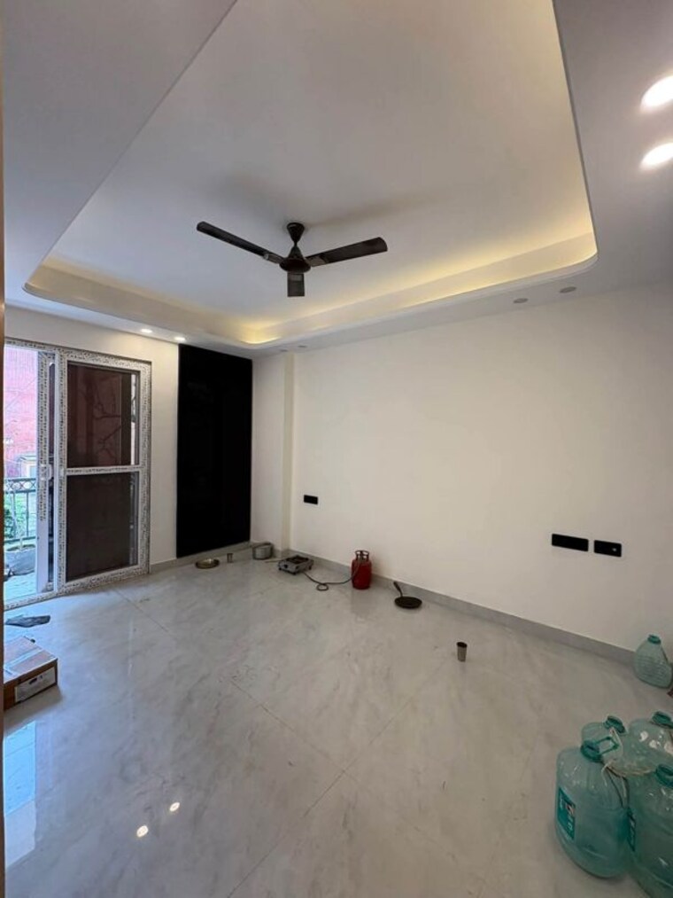Room, chattarpur 2 Bedroom 950 Sq.Ft. Apartment In Chattarpur Delhi 10709677