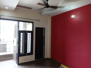 Room in 2 BHK Builder Floor at Uttam Nagar – for Rent