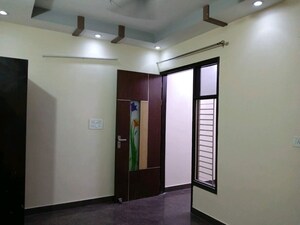 Room in 2 BHK Builder Floor at Uttam Nagar – for Rent