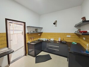 Team Area in 3.5 BHK Independent House at Hsr Layout – for Rent