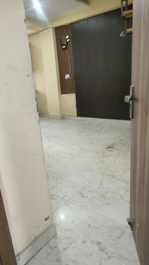 Room in 2 BHK Apartment at Vihaan Vista, Sector 1 Greater Noida – for Sale