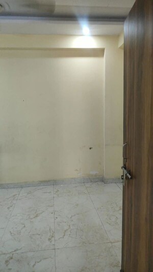 Room in 2 BHK Apartment at Vihaan Vista, Sector 1 Greater Noida – for Sale