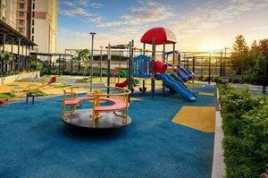 Swimming Pool in 1 BHK Apartment at Ashar Arize, Kalwa – for Sale