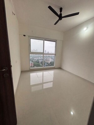 Room in 1 BHK Apartment at Ashar Arize, Kalwa – for Sale