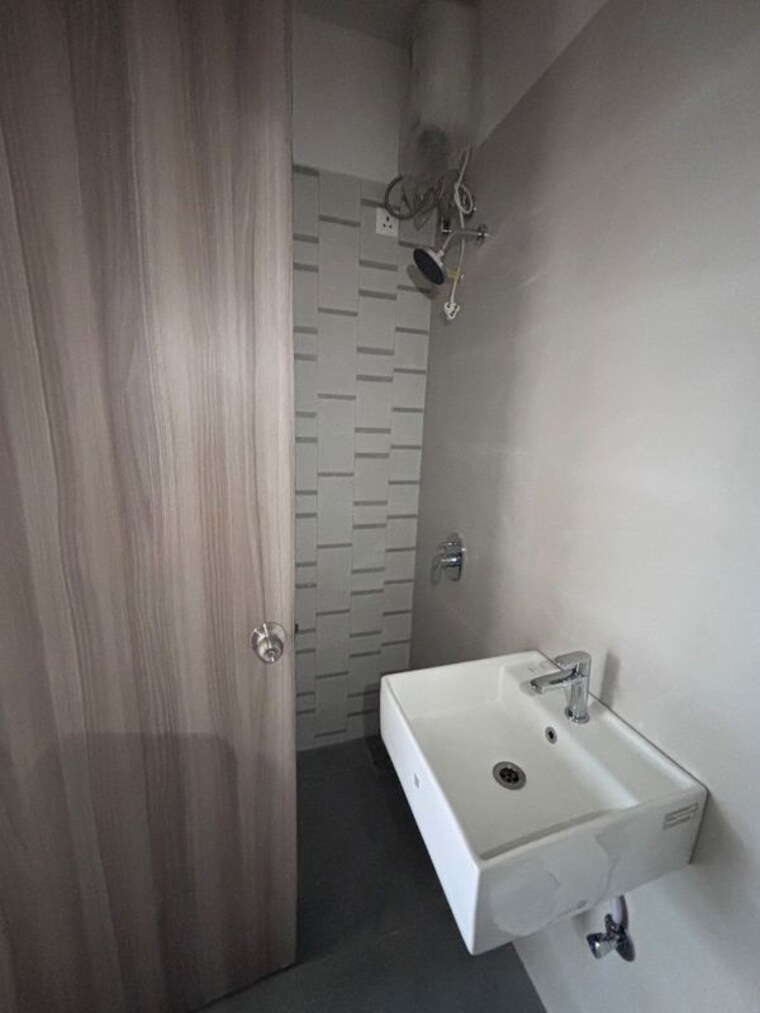 Bathroom, ashar-arize 1 Bedroom 477 Sq.Ft. Apartment In Kalwa Thane 10709755