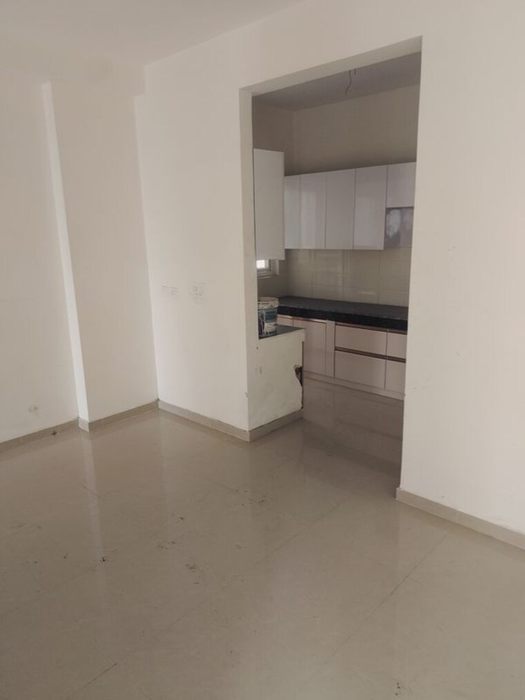 Room, shri-radha-aqua-garden 3 Bedroom 1500 Sq.Ft. Apartment In Sector 16b Greater Noida Greater Noida 10709777