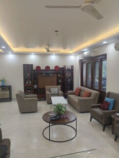 4 BHK +Builder Floor For Sale in New Friends Colony