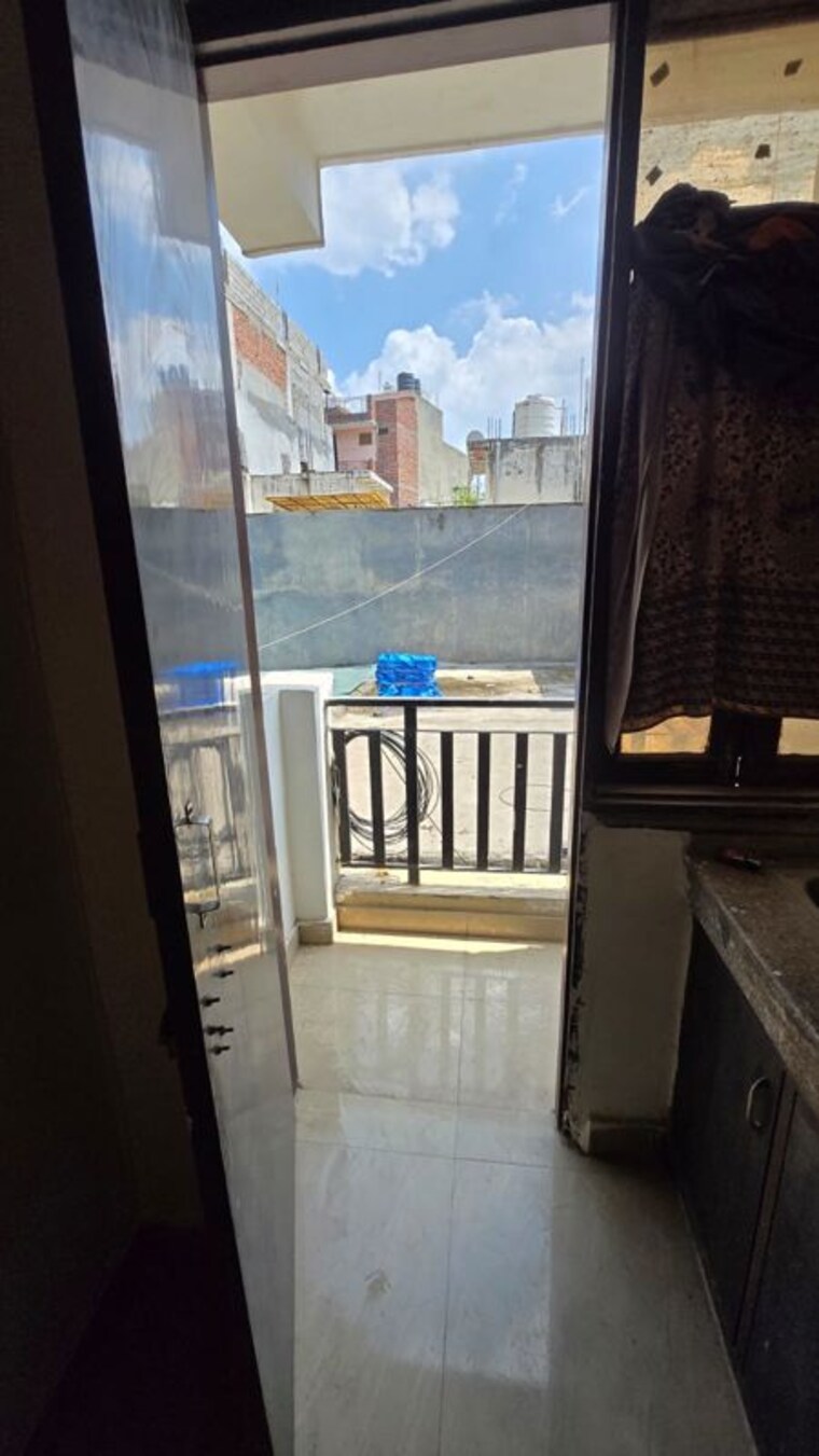 Balcony, saket 1 Bedroom 350 Sq.Ft. Builder Floor In Saket Delhi 10709786