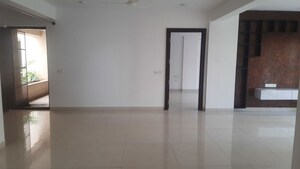 Room in 3 BHK Apartment at Manyata Residency, Nagavara – for Sale