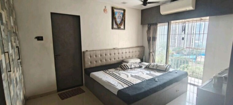 Bedroom, everest-world-morning-glory-chs-ltd 4 Bedroom 1400 Sq.Ft. Apartment In Kolshet Road Thane 10709822