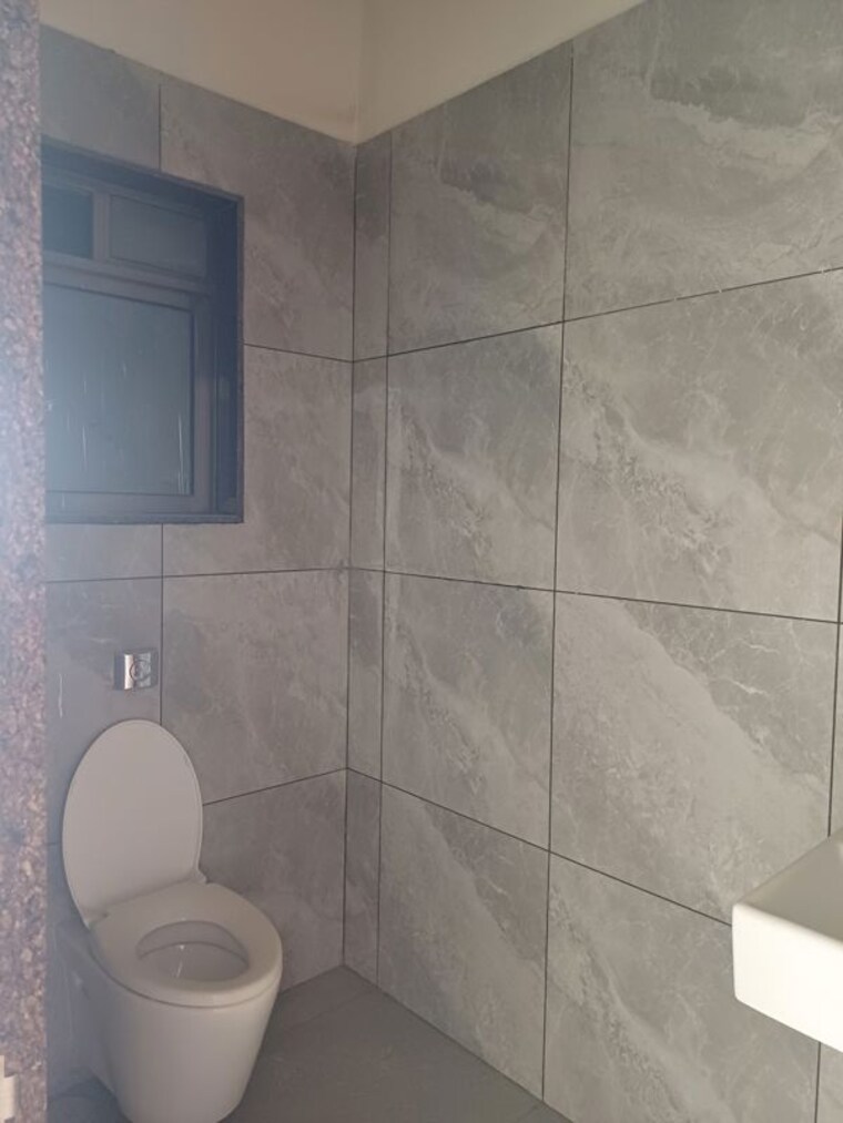Bathroom, chandak-unicorn Commercial Office Space 410 Sq.Ft. In Andheri West Mumbai 10709817