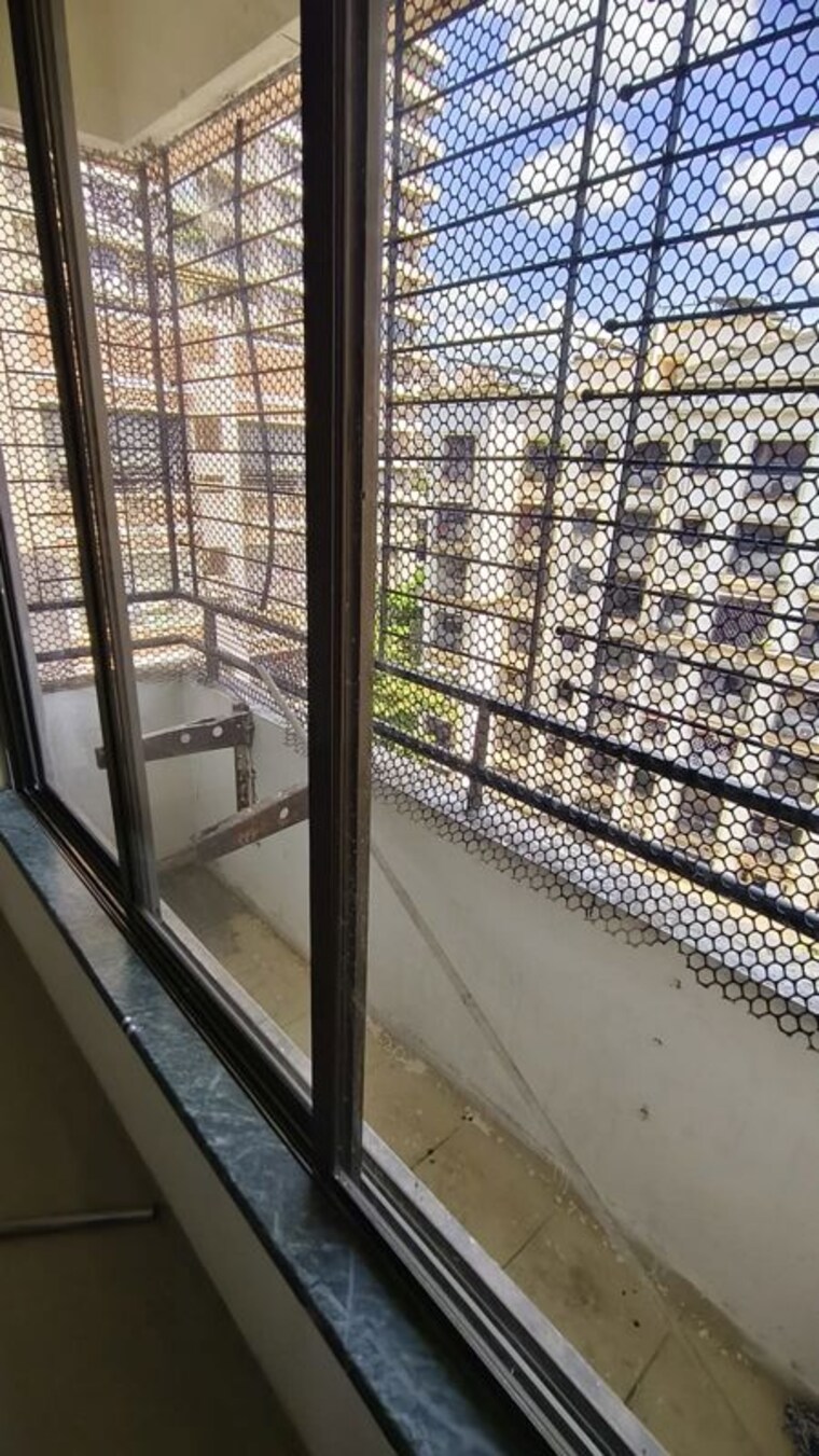 Balcony, sadguru-complex-i 1 Bedroom 575 Sq.Ft. Apartment In Goregaon East Mumbai 10709798