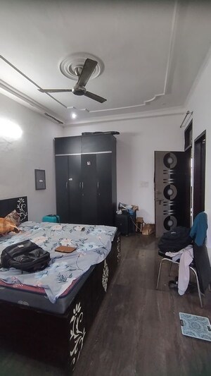 Team Area in 3 BHK Builder Floor at Sector 39 – for Rent