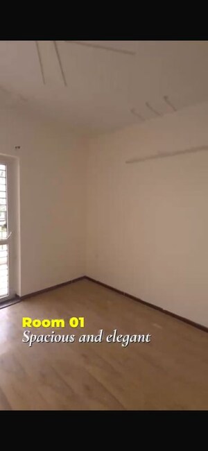 Room in 3 BHK Builder Floor at BPTP Elite Floors, Sector 83 – for Sale