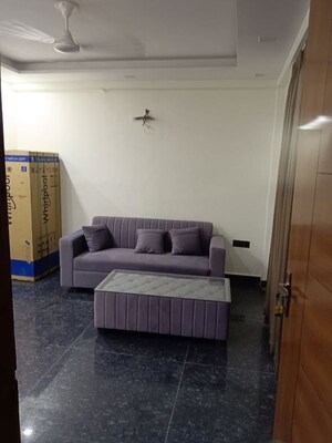 Bathroom in 1 BHK Builder Floor at Sector 46 – for Rent