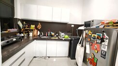 1 BHK +Apartment For Rent in Lalani Grandeur