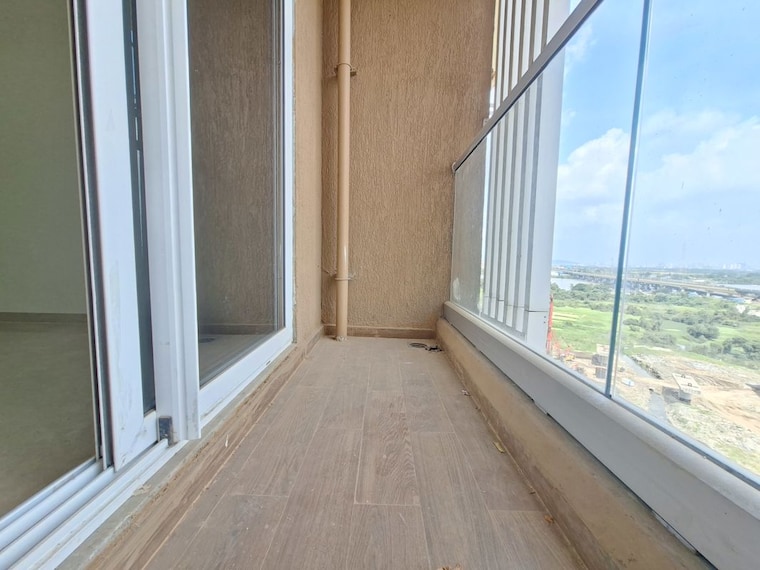 Balcony, dosti-tulip 2 Bedroom 661 Sq.Ft. Apartment In Balkum Pada Thane 10709928