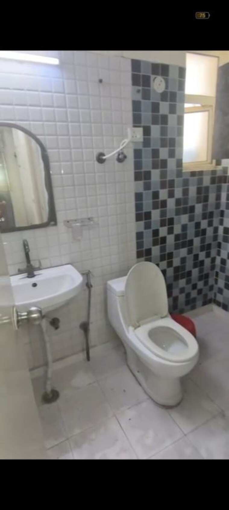 Bathroom, divyansh-flora 2 Bedroom 965 Sq.Ft. Apartment In Sector 16c Greater Noida Greater Noida 10709937